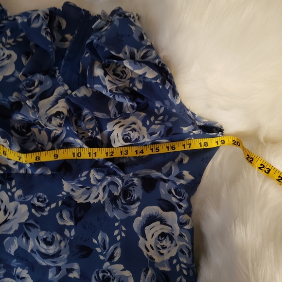 B' Real Blue and White Maxi dress. - Picture 5 of 8